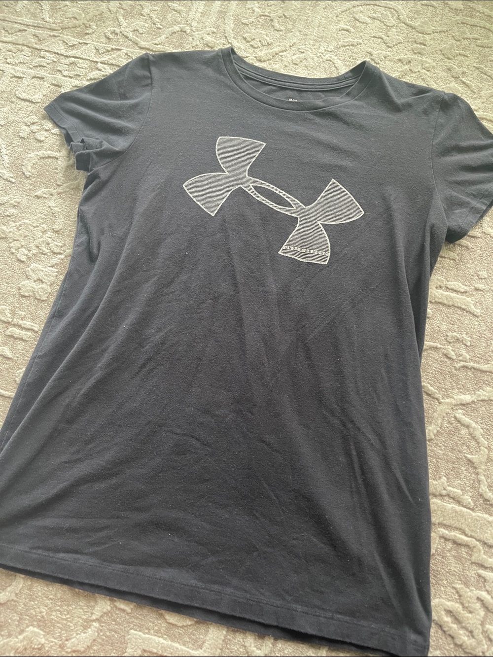 Under Armour Women's Black Short Sleeve Silver Logo Tee